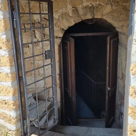 La Porticella - With Inner Etruscan Museum Apartment Bagnoregio