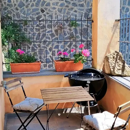 La Porticella - With Inner Etruscan Museum *